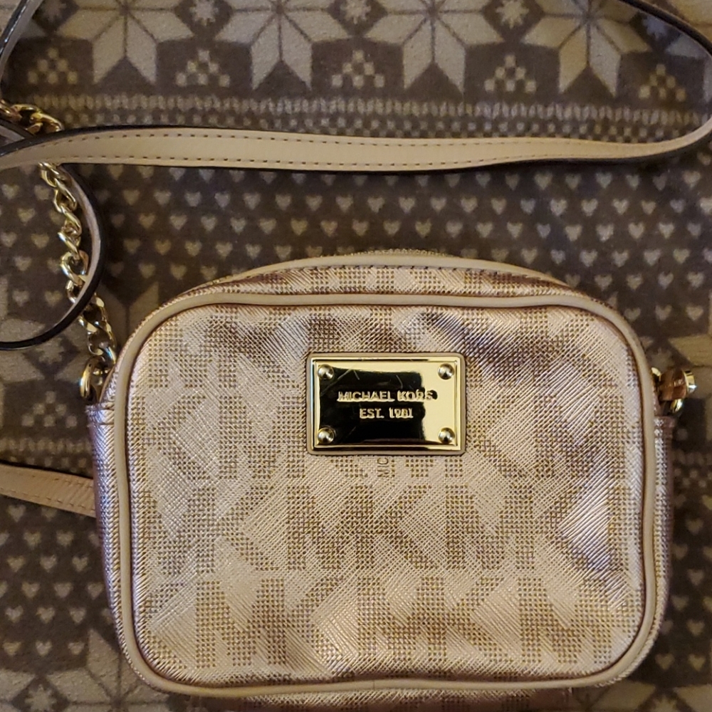 Michael Kors cross body bag